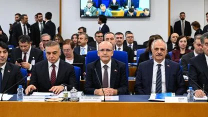 Bakan Şimşek: "Vergisini zamanında ödemeyeni ödüllendirecek bir düzenlemeyi biz doğru bulmuyoruz"