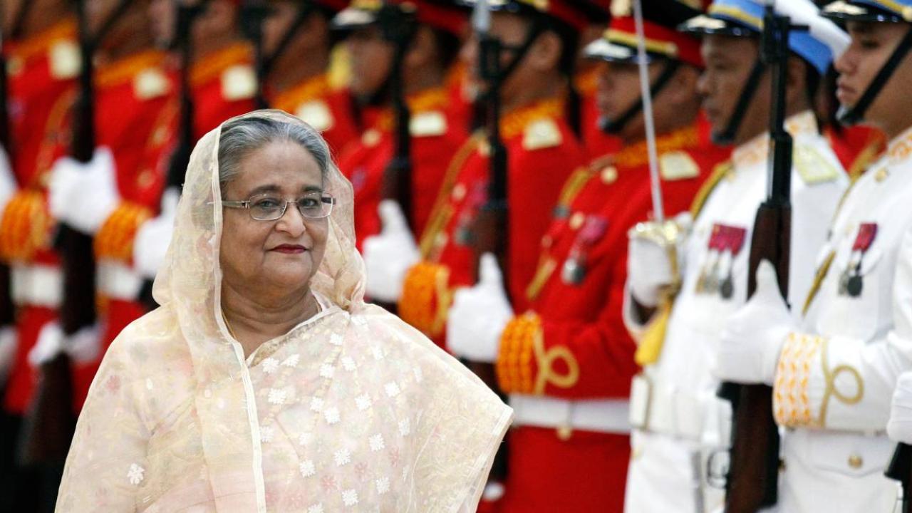 Bangladeş&#039;te devrik Başbakan Hasina ve eski içişleri bakanına idam cezası