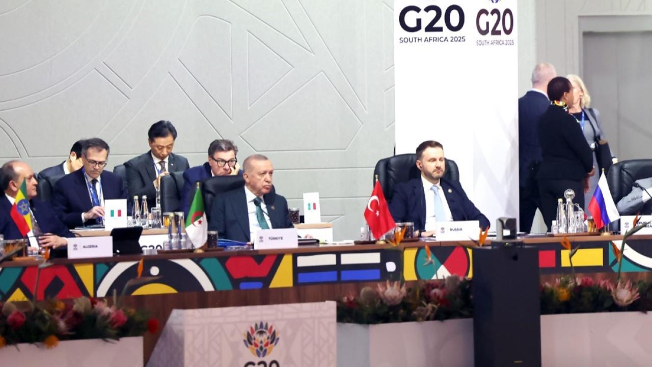 Cumhurbaşkanı Erdoğan: &quot;G20&#039;yi daha fazla sorumluluk üstlenmeye davet ediyorum&quot;