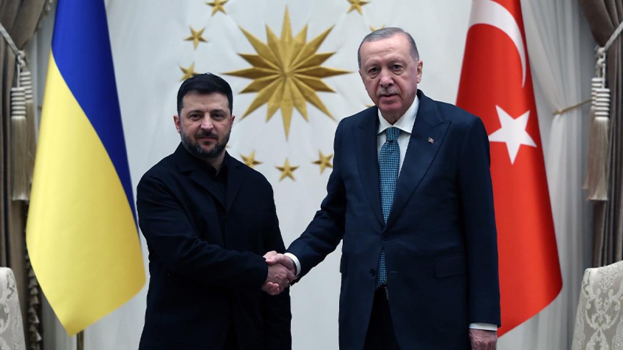 Cumhurbaşkanı Erdoğan, Ukrayna Devlet Başkanı Zelenskiy ile bir araya geldi