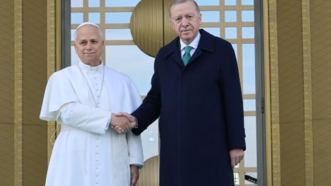 Cumhurbaşkanı Erdoğan, Vatikan Devlet Başkanı Papa 14. Leo’yu resmi törenle karşıladı