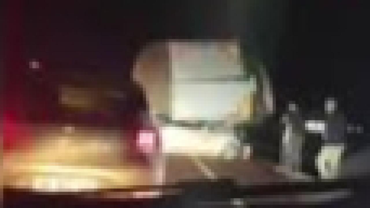 Diyarbakır&#039;da zincirleme trafik kazası: Ölü ve yaralılar var