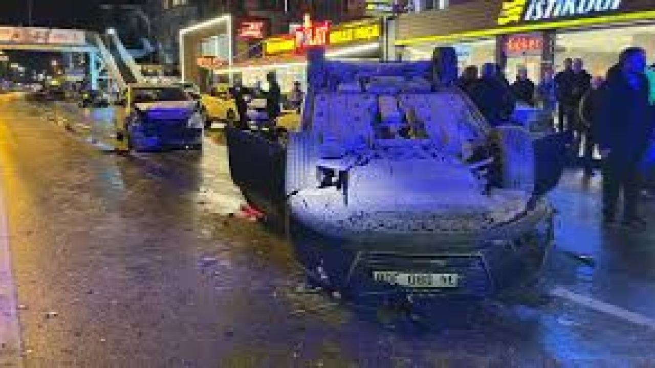 E5 yan yolda zincirleme kaza: 3 yaralı