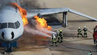 Erzincan Havalimanı’nda gerçekçi uçak yangın tatbikatı yapıldı