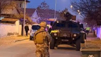 Erzincan’da bir evde baba ve oğlu silahla vurulmuş halde ölü bulundu