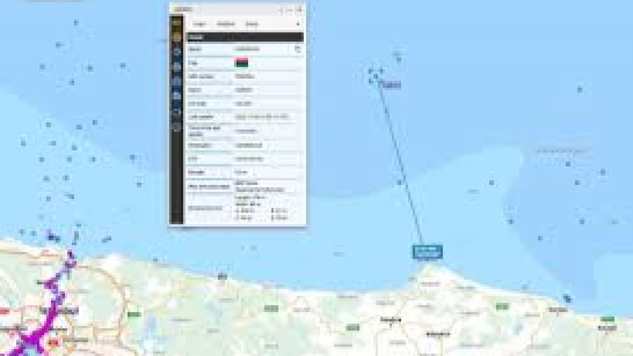 Esenyurt’ta otele el bombası atıldı İstanbul Esenyurt’ta bir otele pimi çekili halde el bombası atıldı. Bomba patlamazken, olay yerine gelen polis kaçan şüpheli ya da şüphelileri yakalamak için çalışma başlattı.