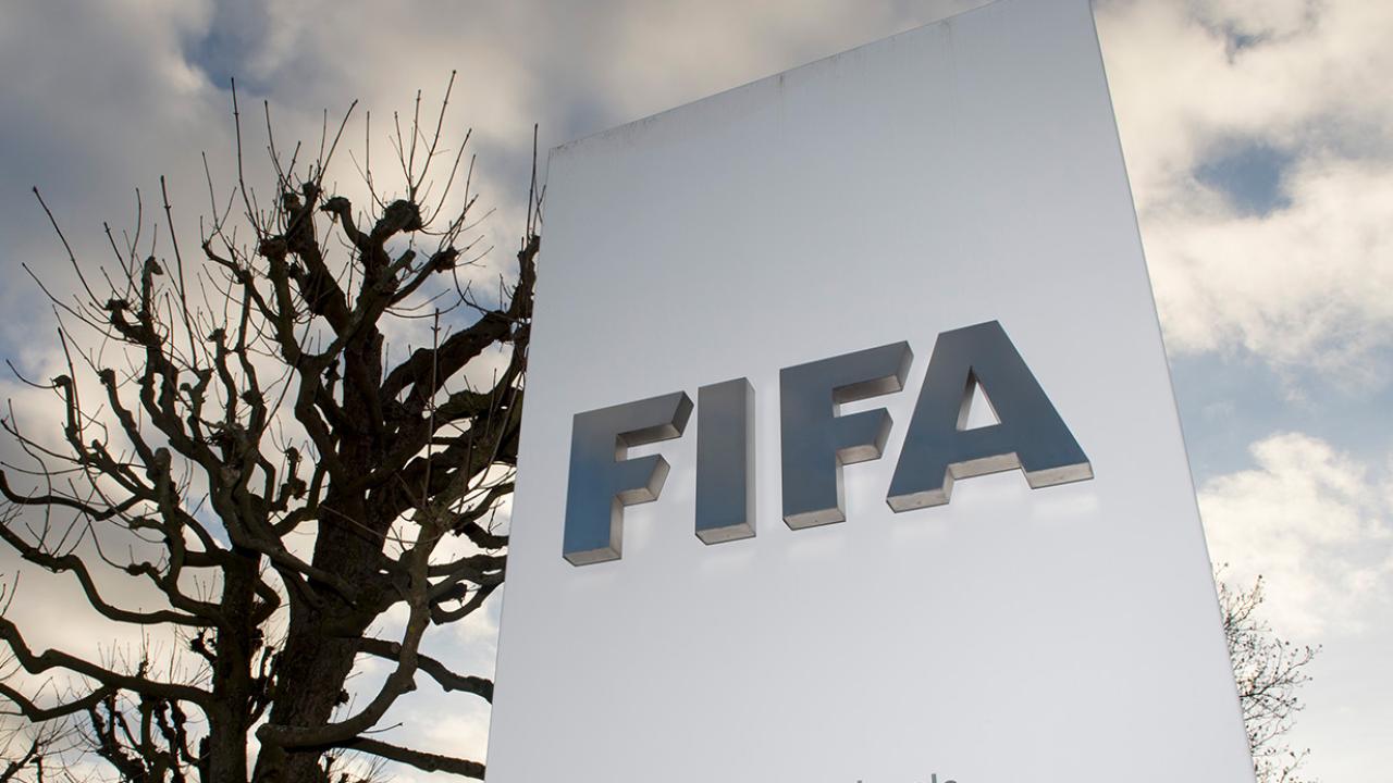 FIFA, ilave transfer dönemi talebini reddetti