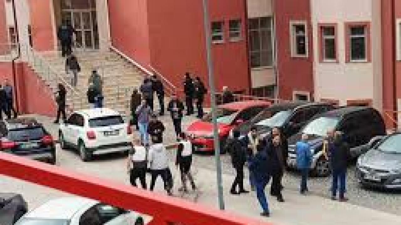 Gümüşhane Üniversitesi&#039;nde silahlı rehine krizi sona erdi
