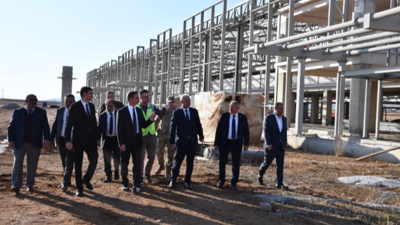 Gümüşhane ve Bayburt’un dünyaya açılacak kapısı olan havalimanı hızla yükseliyor