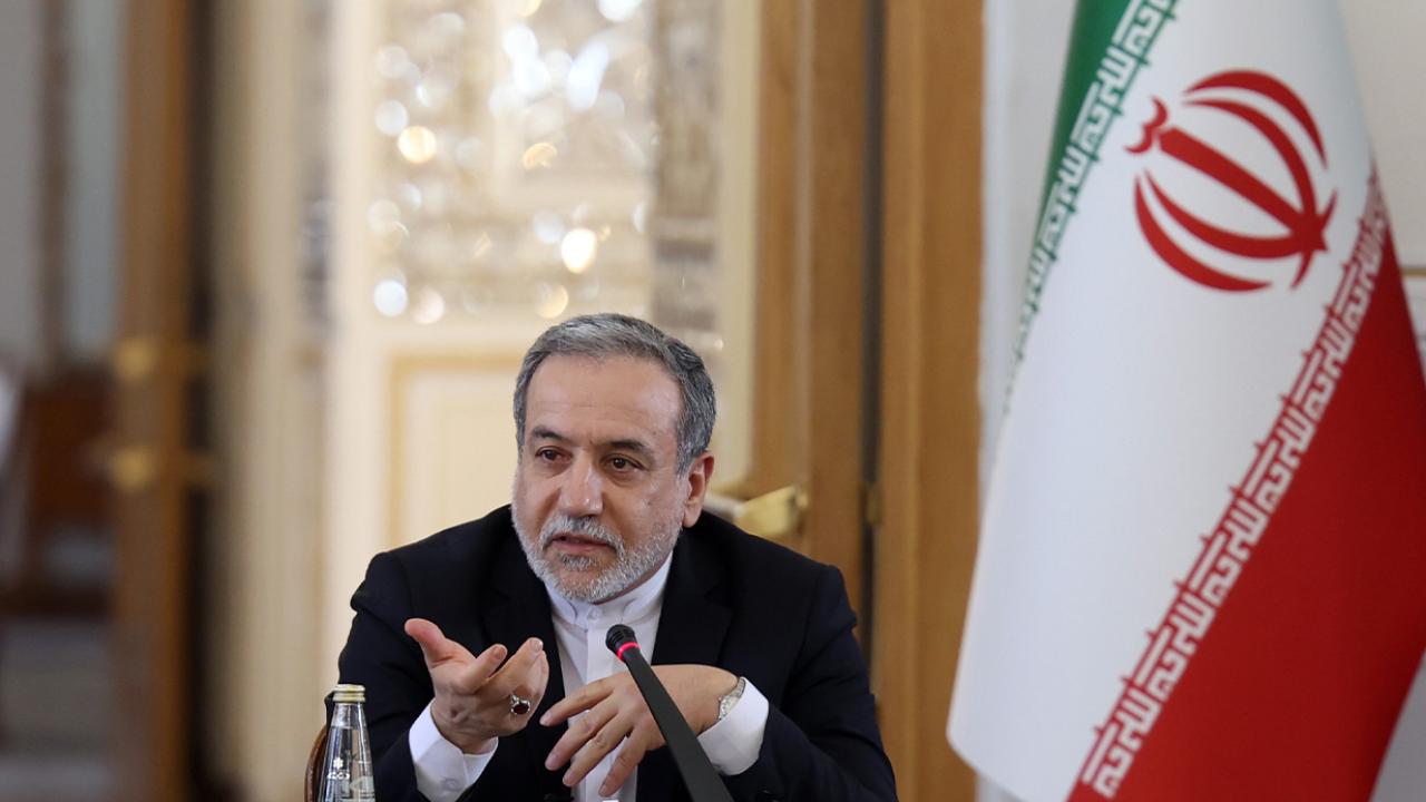 İran Dışişleri Bakanı Arakçi: &quot;ABD ile füze programımız konusunda müzakere etmeyeceğiz&quot;