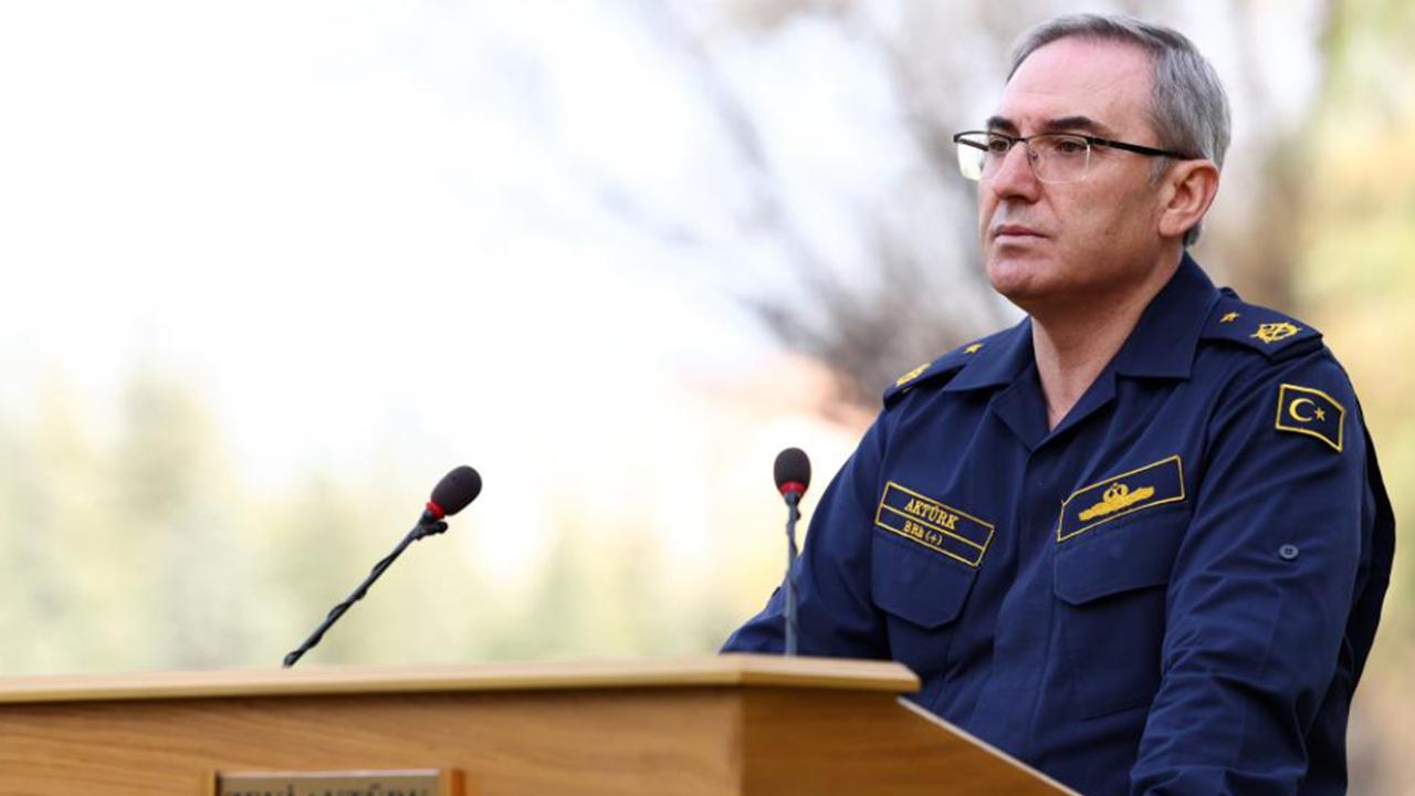 İskenderun&#039;da iki şehit için karar! Dört personelin TSK&#039;yla ilişiği kesildi