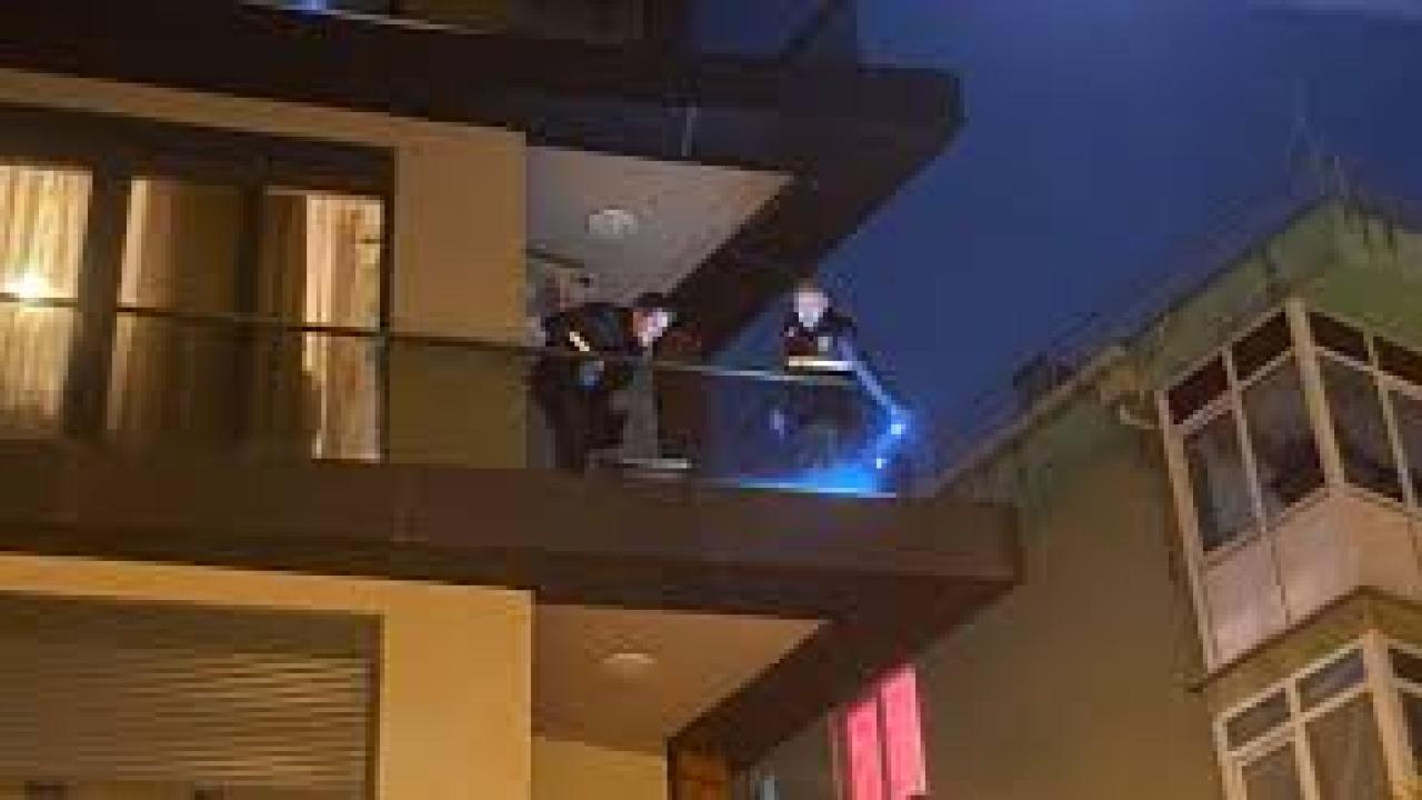 Maltepe’de yaşlı adam balkondan düşerek hayatını kaybetti