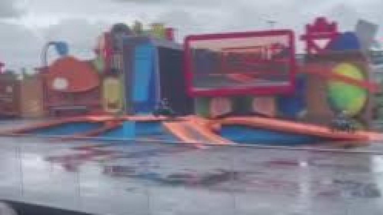 Motosiklet gösterisi sırasında rampaya çarpan sürücü öldü