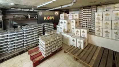 Muğla’da 28 bin 896 şişe gümrük kaçağı alkol ele geçirildi