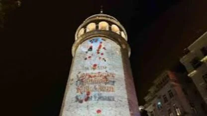 Öğretmenler Günü Galata Kulesi’ne yansıtılan görsellerle kutlandı