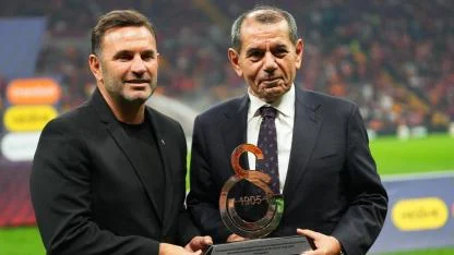 Okan Buruk’a 100. galibiyet plaketi verildi