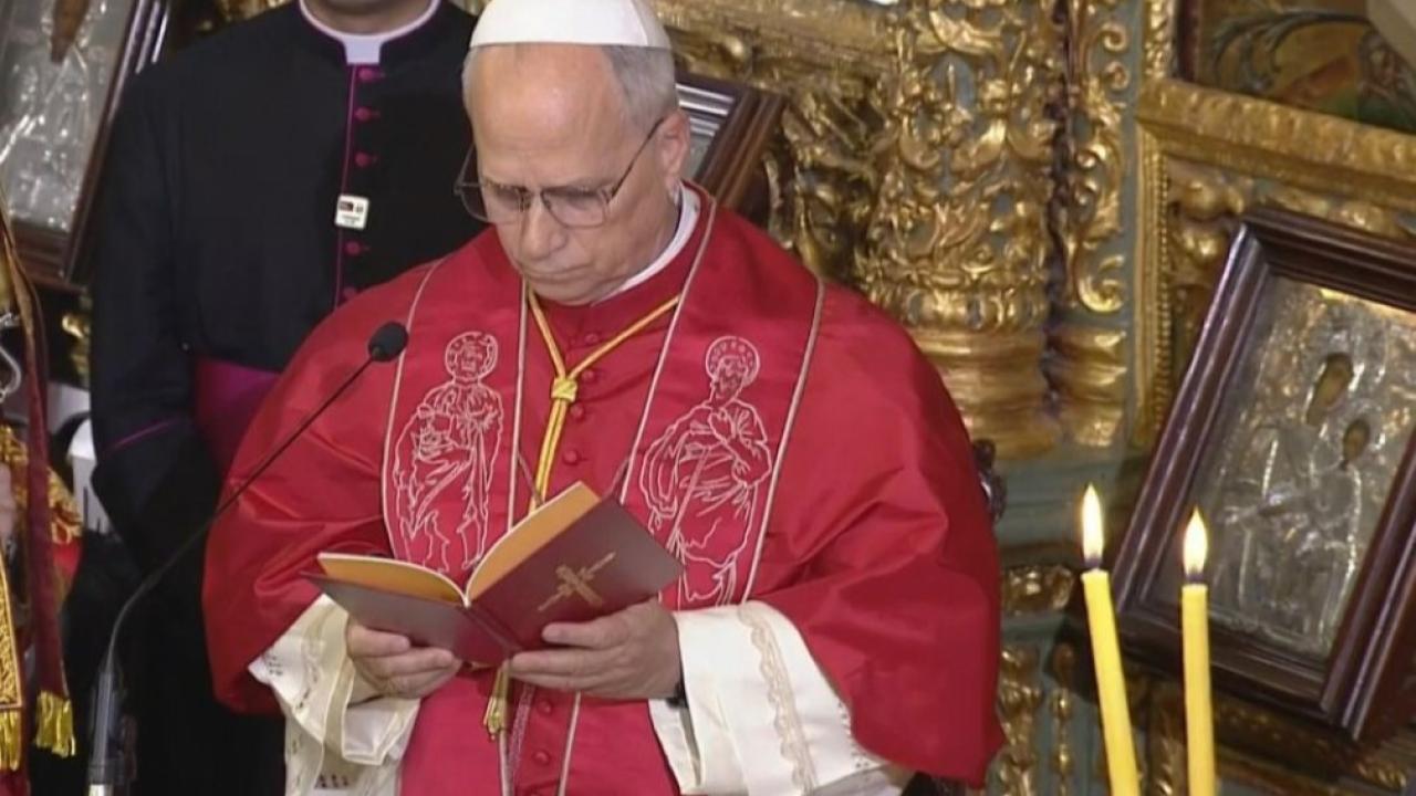 Papa 14. Leo, Fener Rum Patrikhanesi’ne geldi