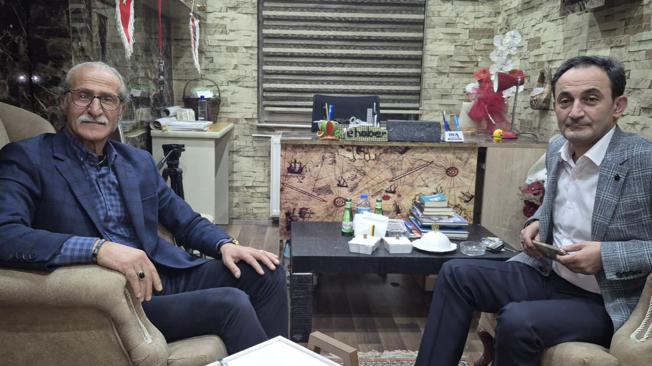 Suat Mengü gazete ofisimizi ziyaret etti