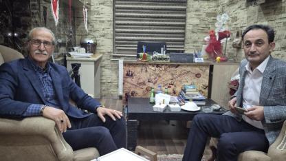 Suat Mengü  gazete ofisimizi ziyaret etti