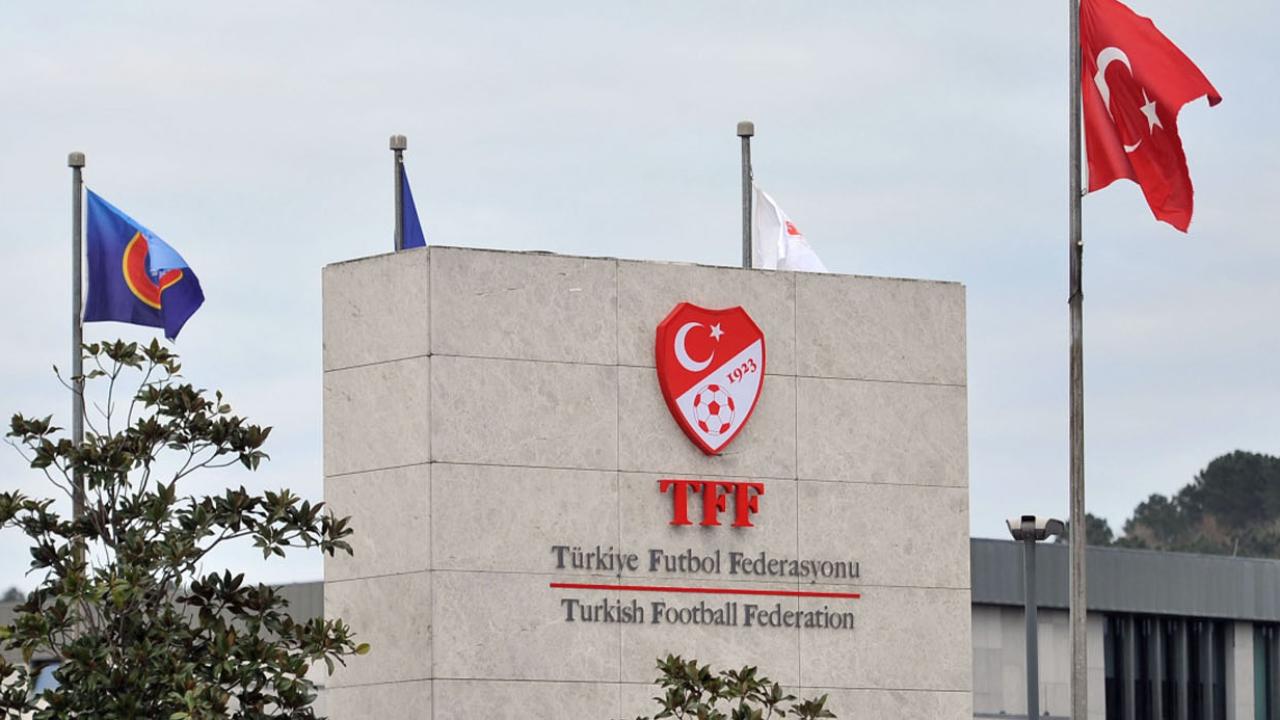 TFF, bahis oynadığı tespit edilen 1024 futbolcuyu açıkladı