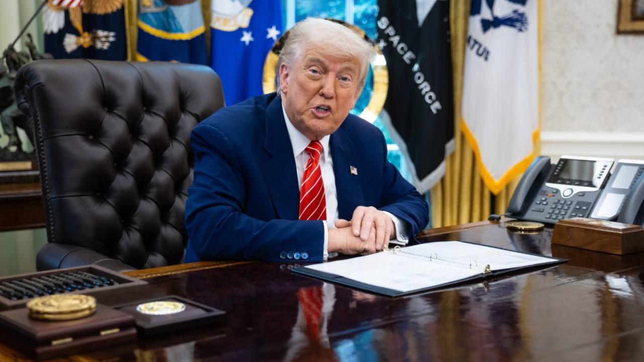 Trump, Epstein dosyası için Demokratlara yönelik soruşturma talimatı verdi