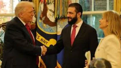 Trump ile Suriye Devlet Başkanı eş-Şara arasında esprili sohbet gündem oldu