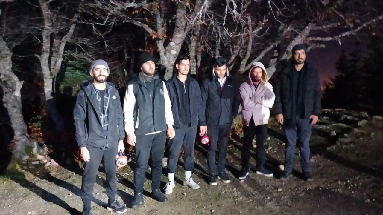 Uludağ’da ormanda mahsur kalan 6 kişi kurtarıldı