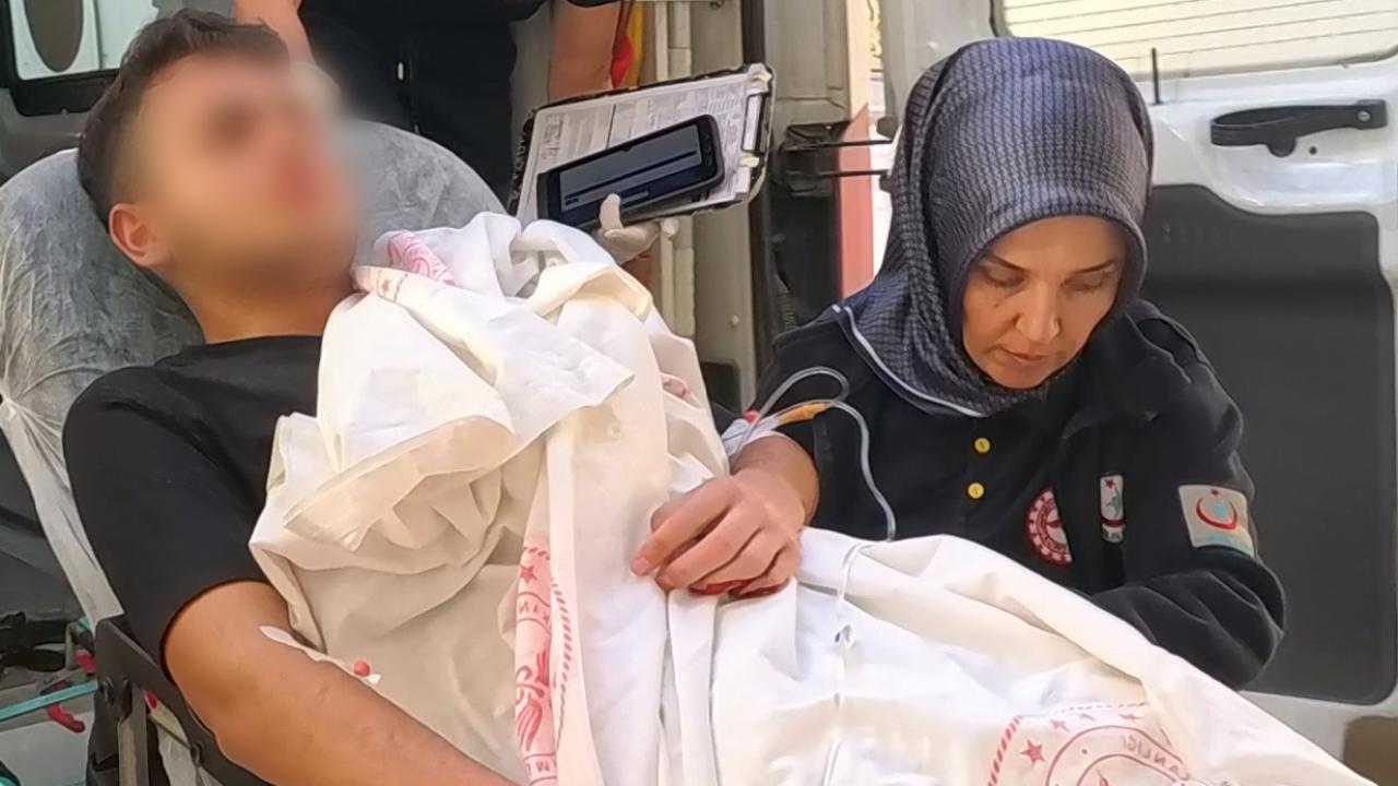 14 yaşındaki çocuk sokak ortasında bıçaklandı, şüpheli kayıplara karıştı