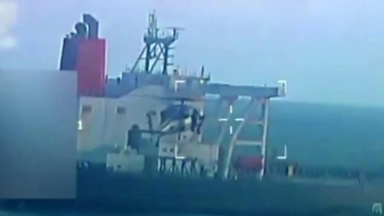 ABD, Venezuela açıklarında el konulan petrol tankerine yapılan operasyonun görüntülerini yayınladı