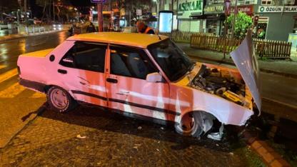 Alkollü ve ehliyetsiz kadın sürücü dehşet saçtı