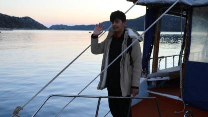 Antalya’dan eğitime yelken açan tekne, bir çocuğun hayallerini taşıyor