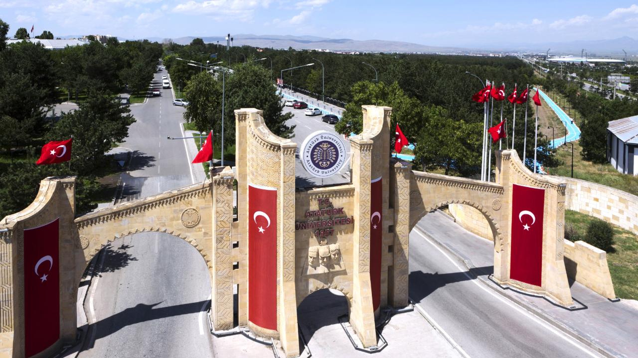 Atatürk Üniversitesinin UI GreenMetric 2025’teki Yükselişi Devam Ediyor