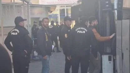 ‘Bahis ve şike’ soruşturmasında gözaltına alınanlar sağlık kontrolünden geçirildi