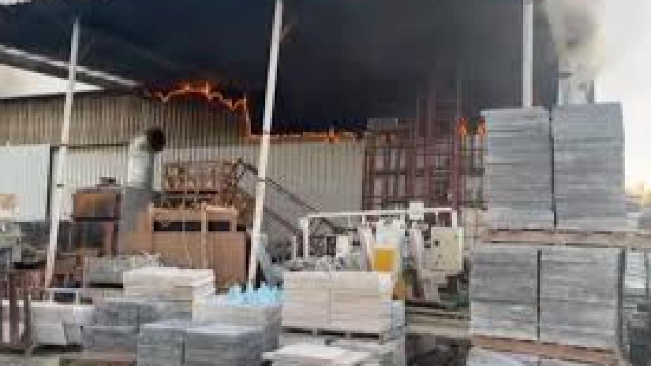 Burdur’da mermer fabrikasında yangın