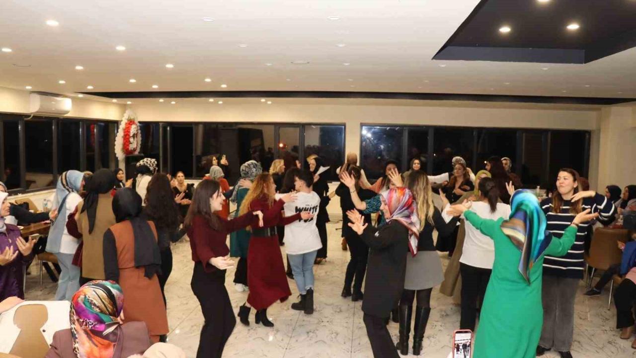 Çalışan kadınlar gönüllerince eğlendi