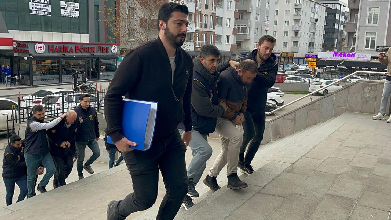 Çerkezköy’de tefecilik operasyonu: 3 kişi gözaltında