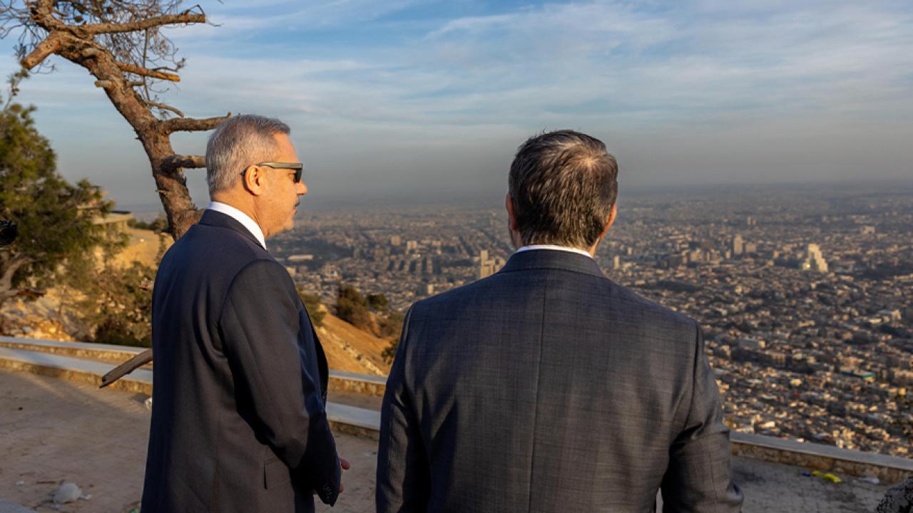 Dışişleri Bakanı Fidan, Kasyun Dağı'nda Şam'ı seyretti