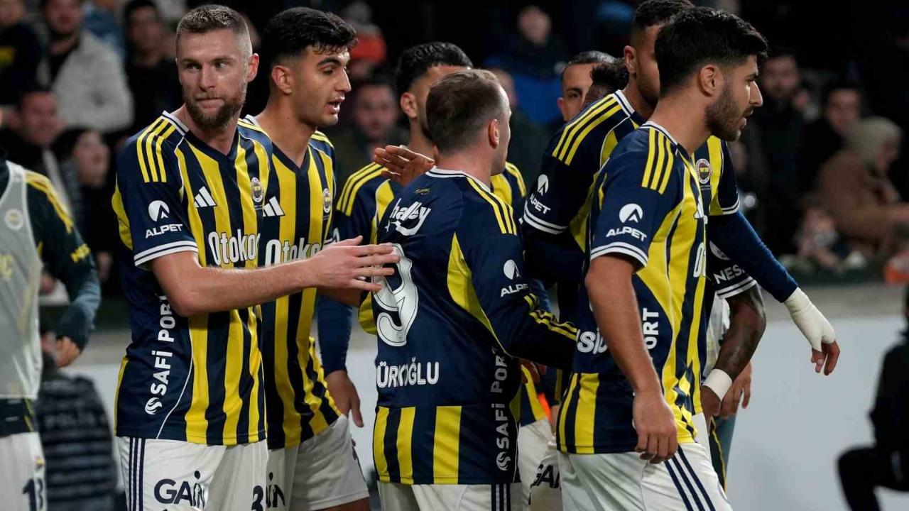 Fenerbahçe, Başakşehir’e 7 maç sonra puan kaybetti
