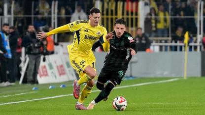 Fenerbahçe rakibine gol yağdırdı!