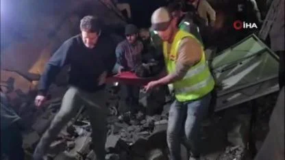 Gazze'de fırtına nedeniyle 22 bina çöktü: 18 ölü