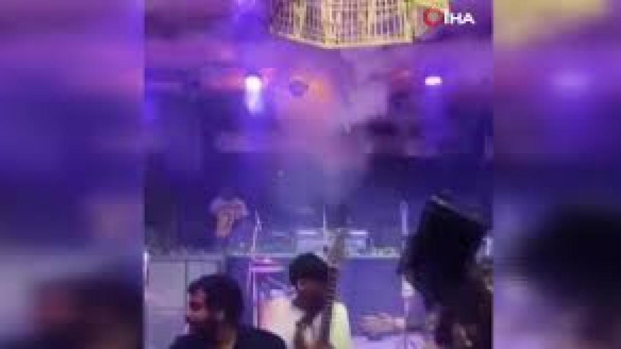 Hindistan&#039;da gece kulübünde yangın: 25 ölü