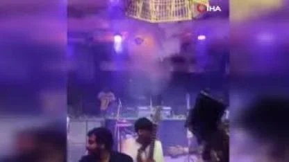 Hindistan'da gece kulübünde yangın: 25 ölü