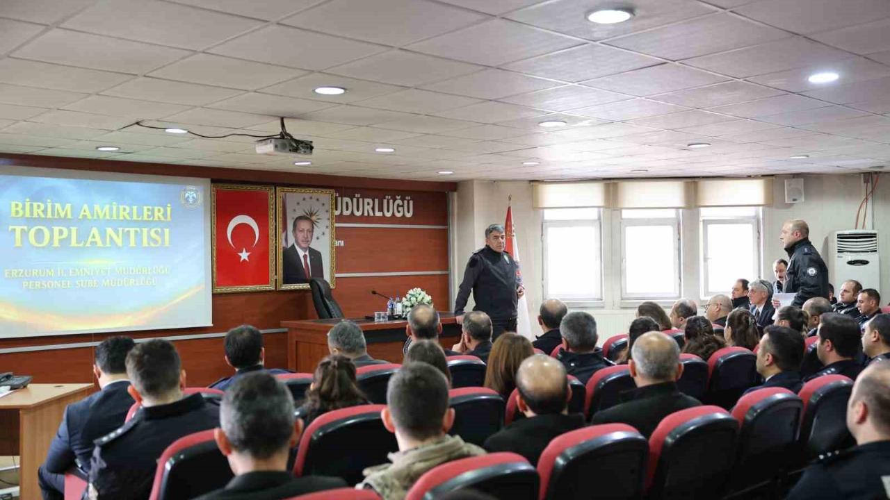 Karaburun birim amirleriyle buluştu