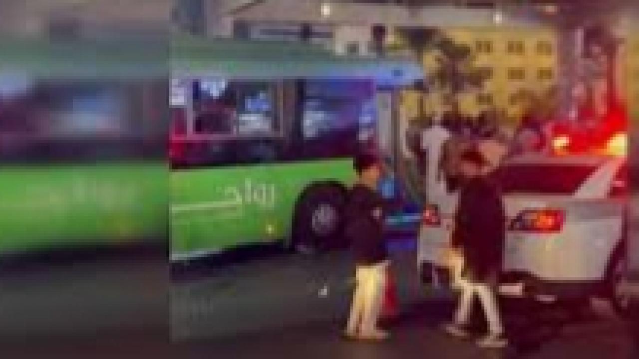 Mekke'de ring otobüsü Mahbes'ül Cin'de Türk kafilesine çarptı: 1 ölü, 2 yaralı