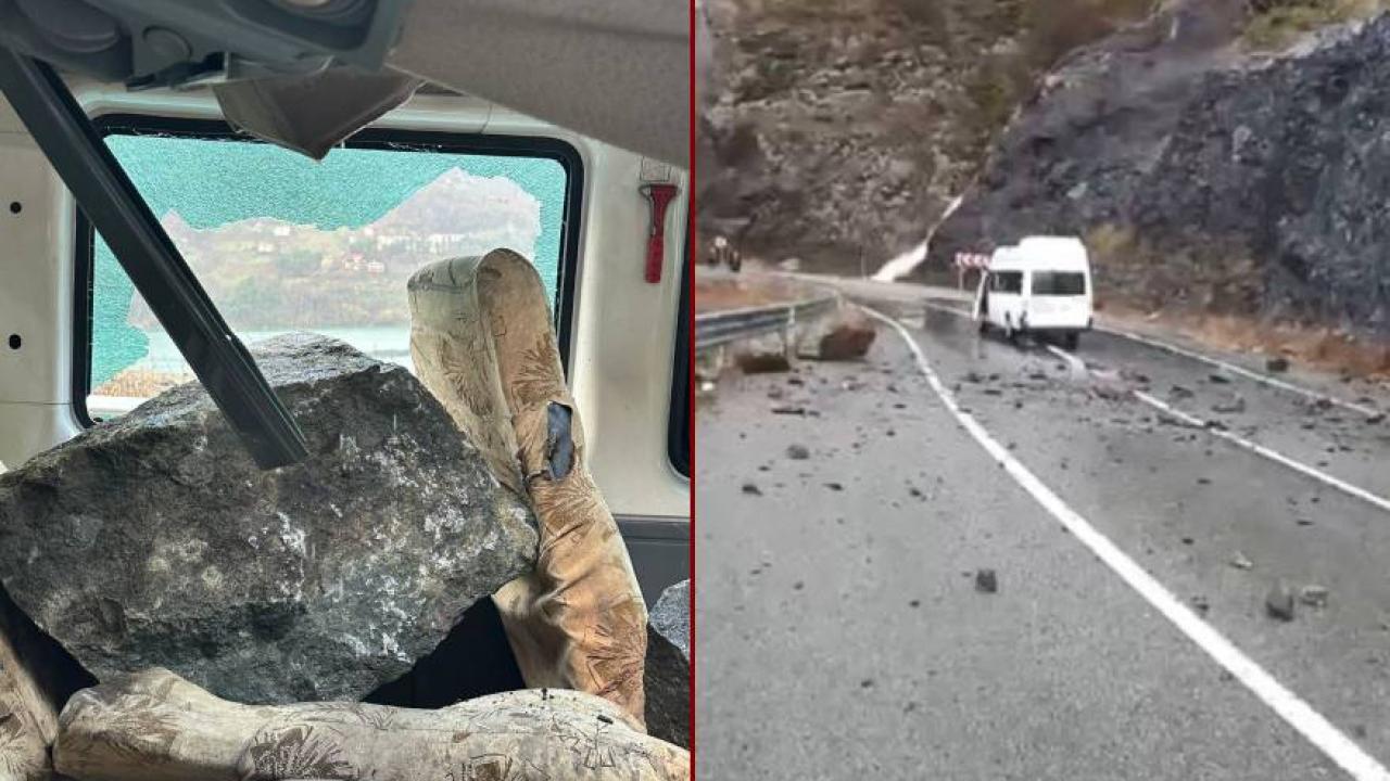 Minibüsün üzerine dev kayalar düştü, 3 kişi şans eseri kurtuldu