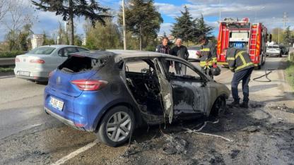 Musaba’nın otomobili alev alev yandı, futbolcu yara almadan kurtuldu