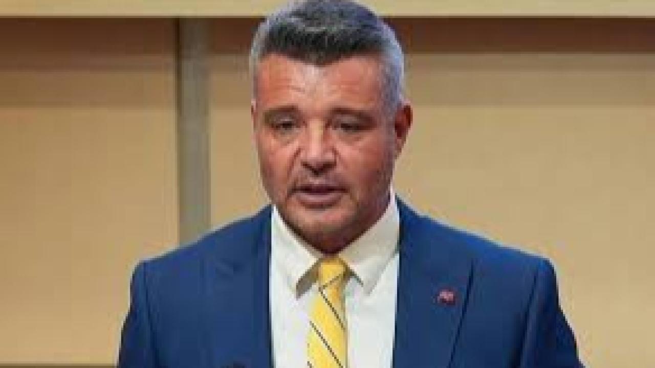 Sadettin Saran, saç ve kan örneği vermek üzere Adli Tıp Kurumuna getirildi