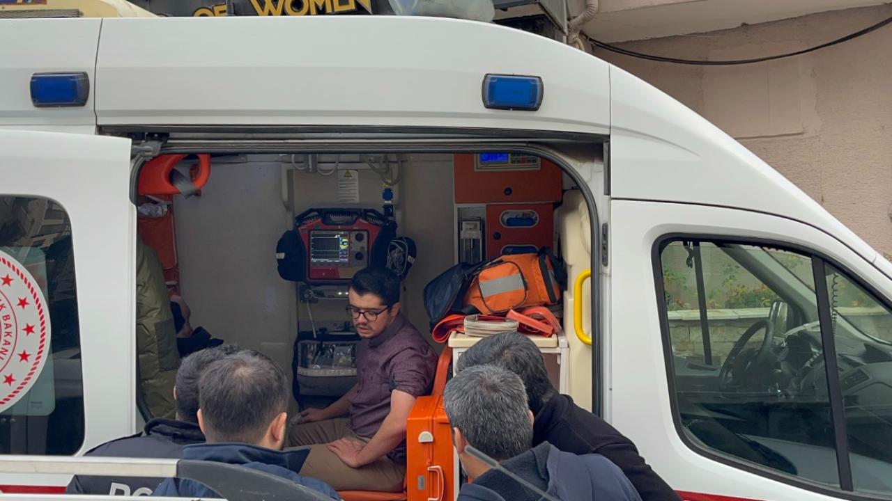 Sızan doğalgazdan 5 kişi zehirlendi