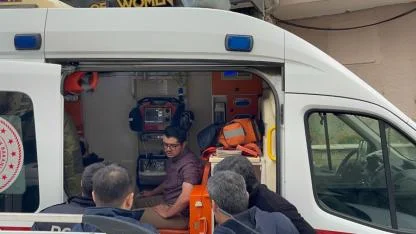 Sızan doğalgazdan 5 kişi zehirlendi