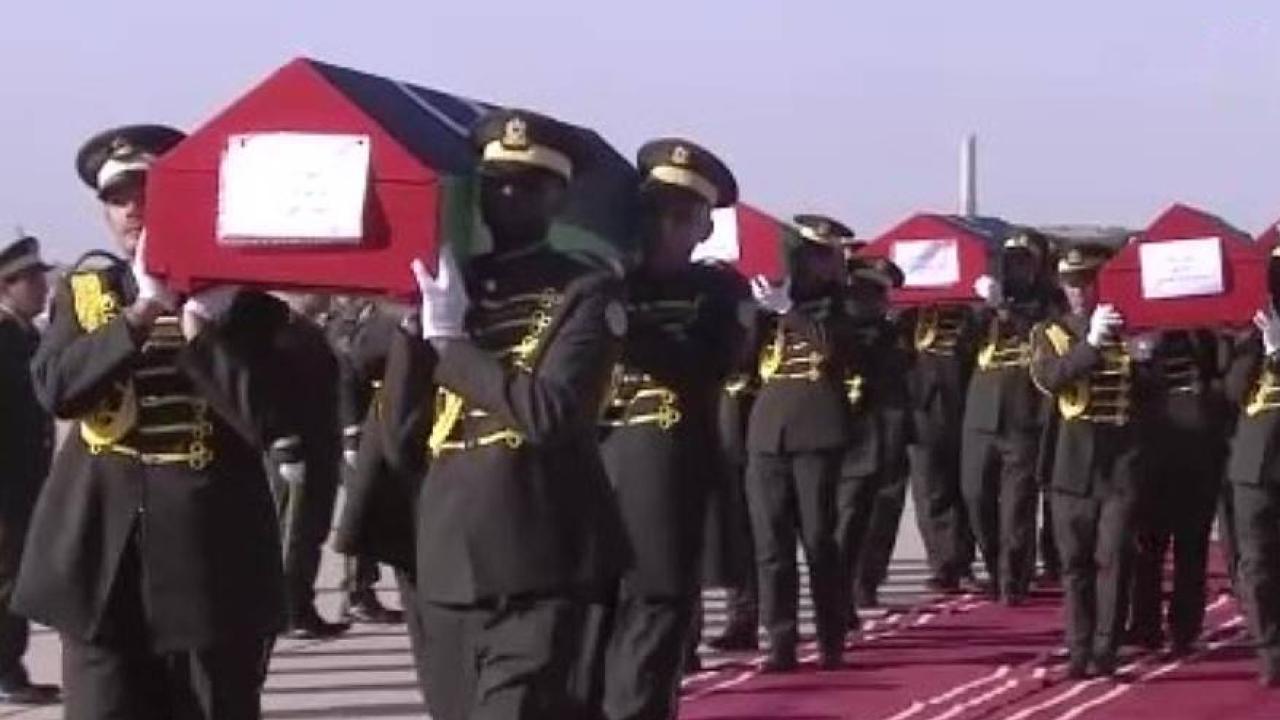Uçak kazasında hayatını kaybeden Libya askeri heyetinin cenazeleri Trablus'a getirildi